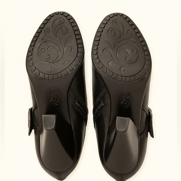 Eurosoft by Soffi Black Ankle Boots Size 8 | Buckle Detail 2.5” Heel Zip Closure - Picture 3 of 6